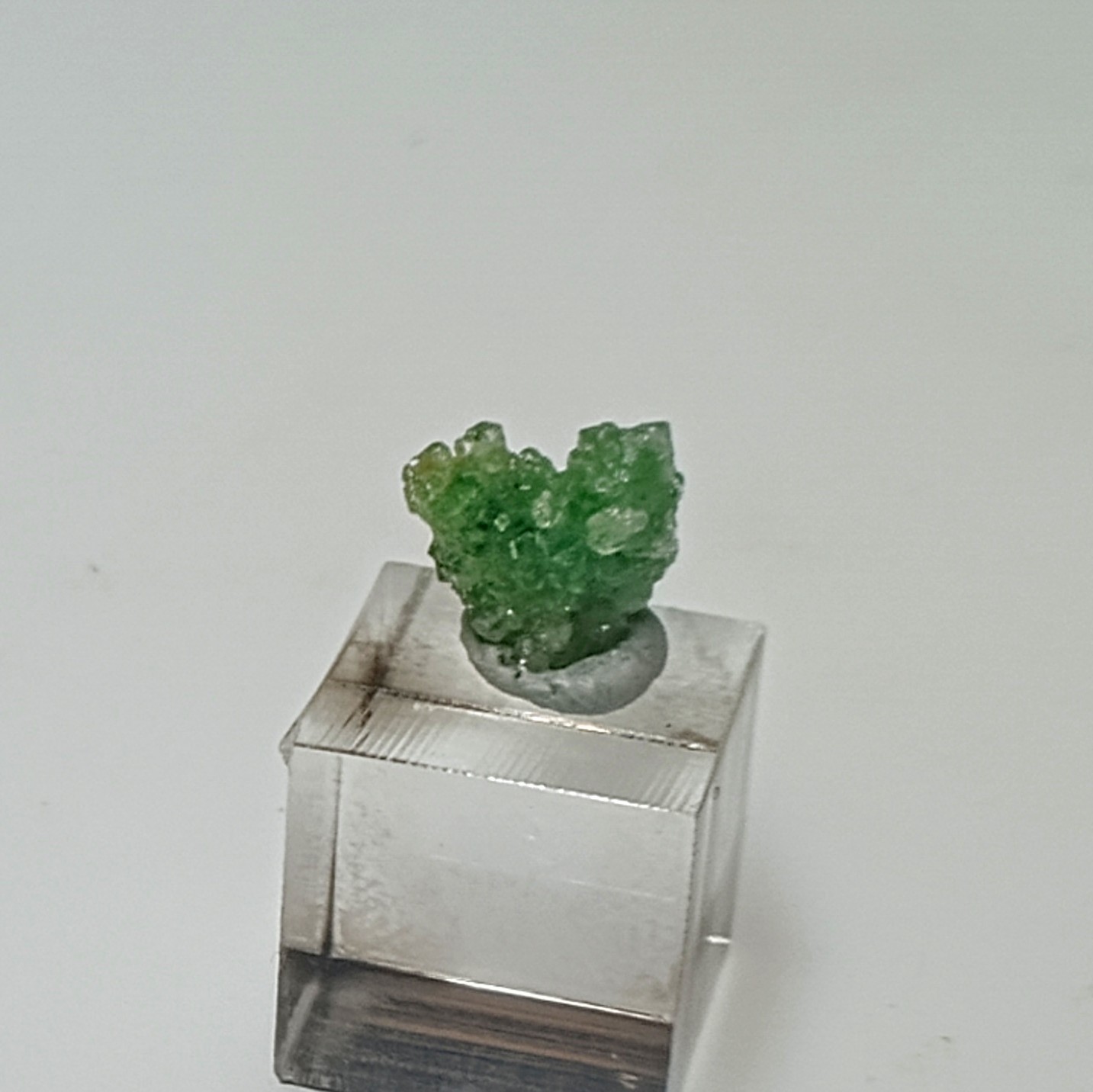 Heart ShapedChrome Garnet Cluster From Jeffery Mine Canada W/Some Frog Eggs