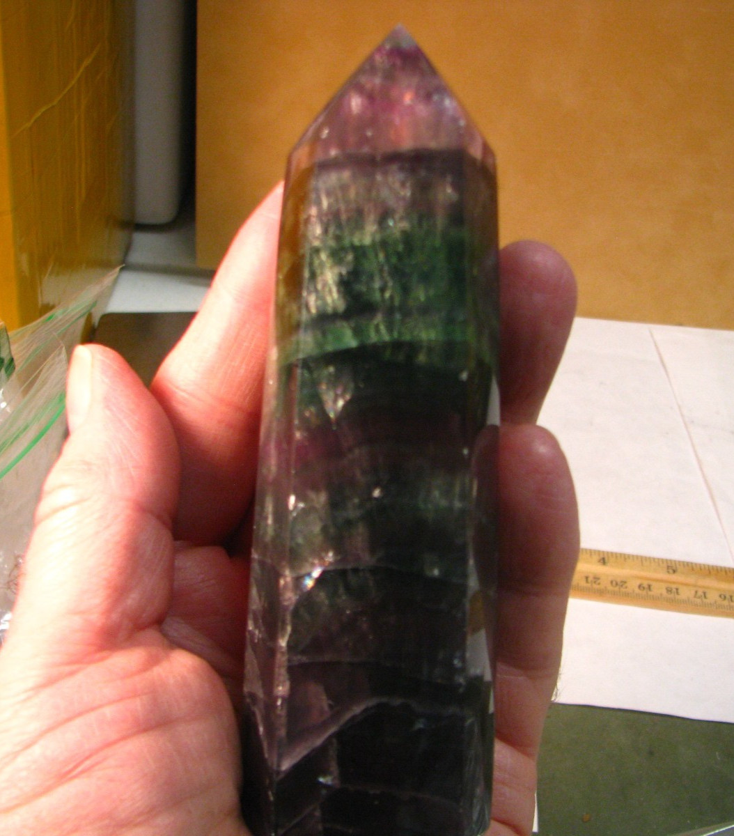.9lb 5.25inchs GREEN/PURPLE FLUORITE TOWER (BLUE FLUORESCENT) BRAZIL #183