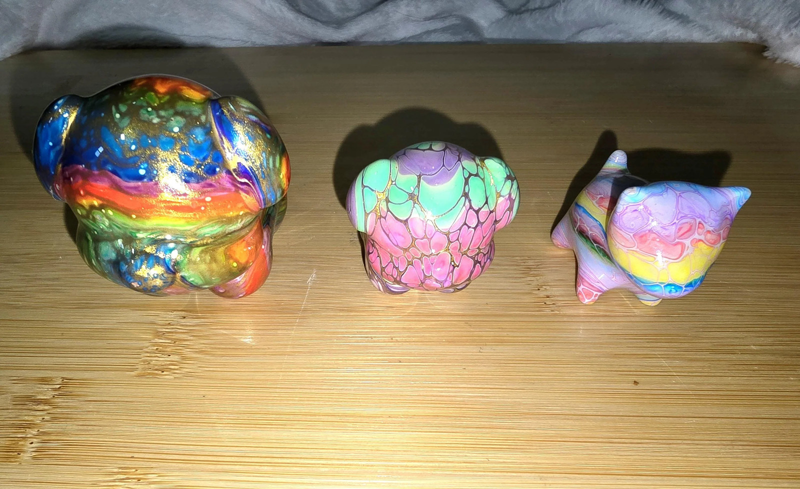 Colorful Daqi Dog Puppy Lacquer Painted Sandalwood