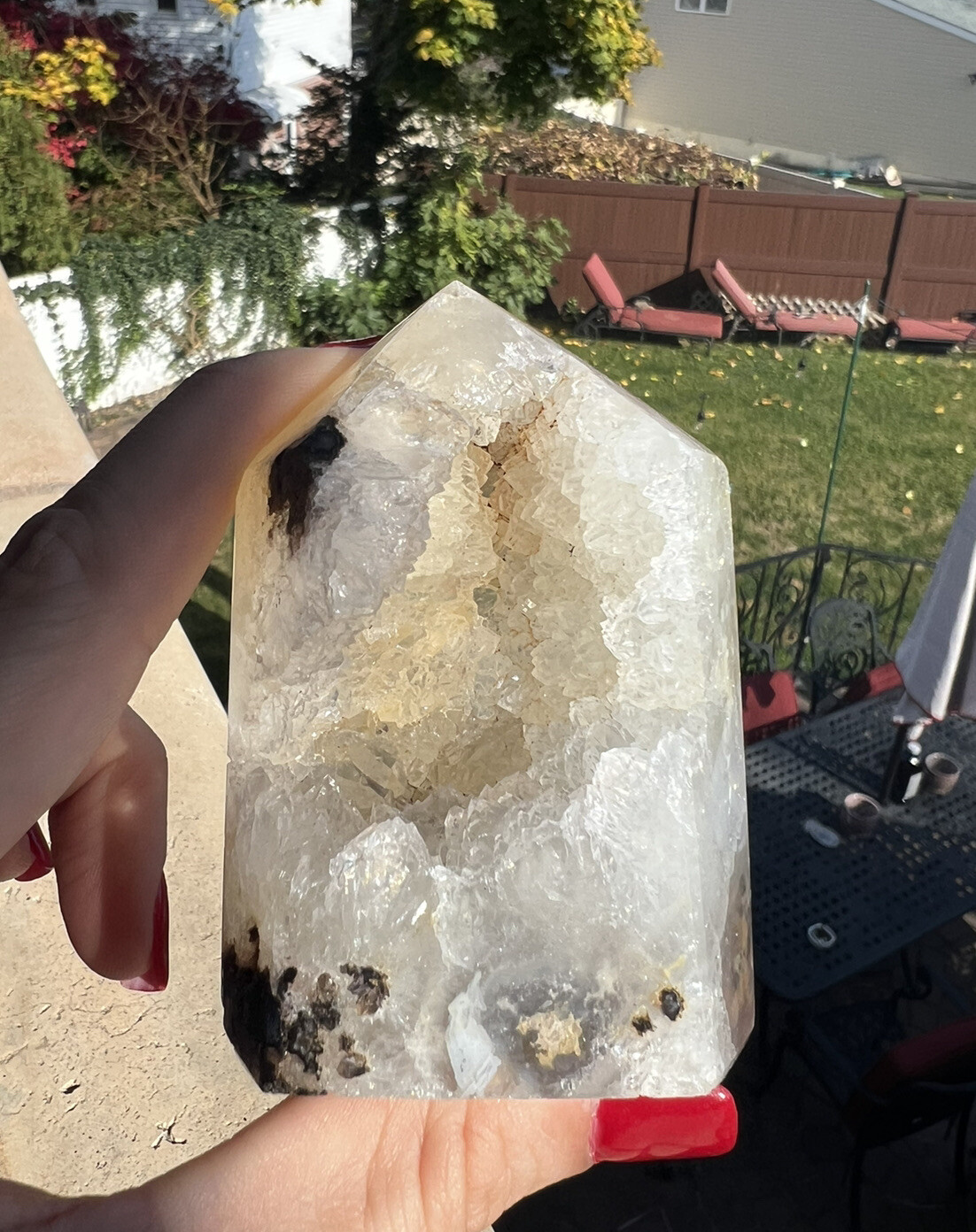 Druzy Crystal Tower 3.5×2.25 inches