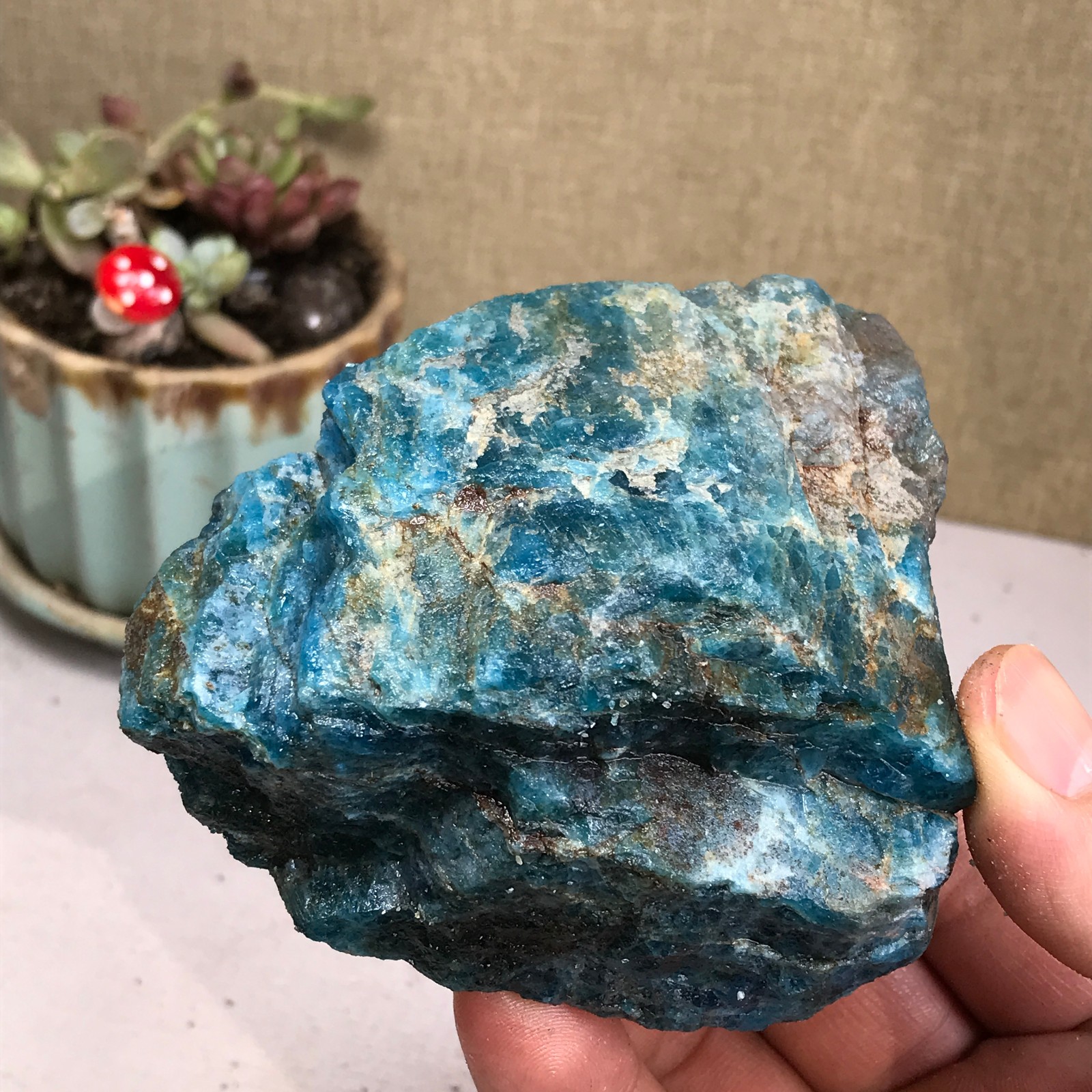 82-77-40mm Top Natural apatite Crystal uncut gemstone Mineral Specimen A4191