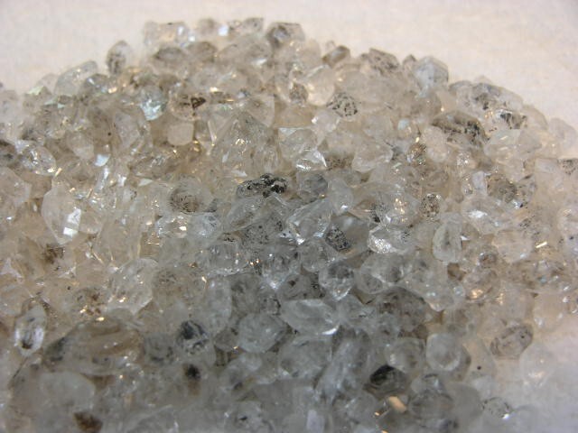 Diamond quartz smaller crystals gem grade 1/8-1/4″ natural Afghanistan 1/8# lots