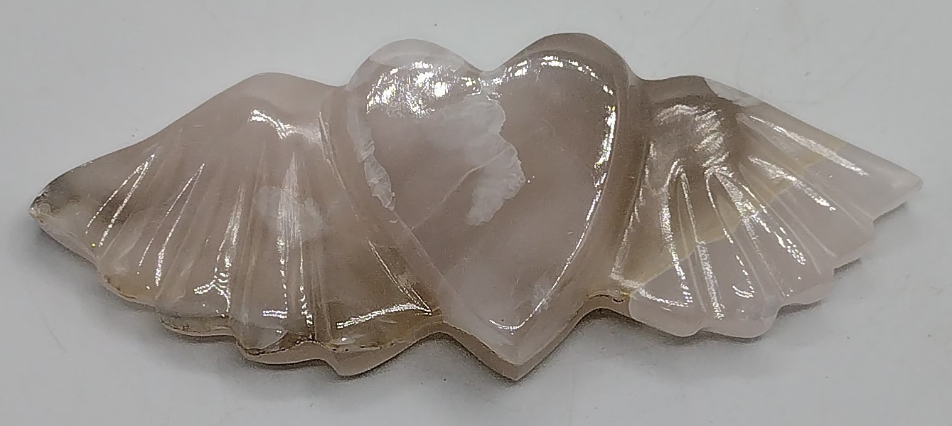 UV Reactive Mangano Calcite Angel Wing Heart Fluorescent 365nm Glow Crystal