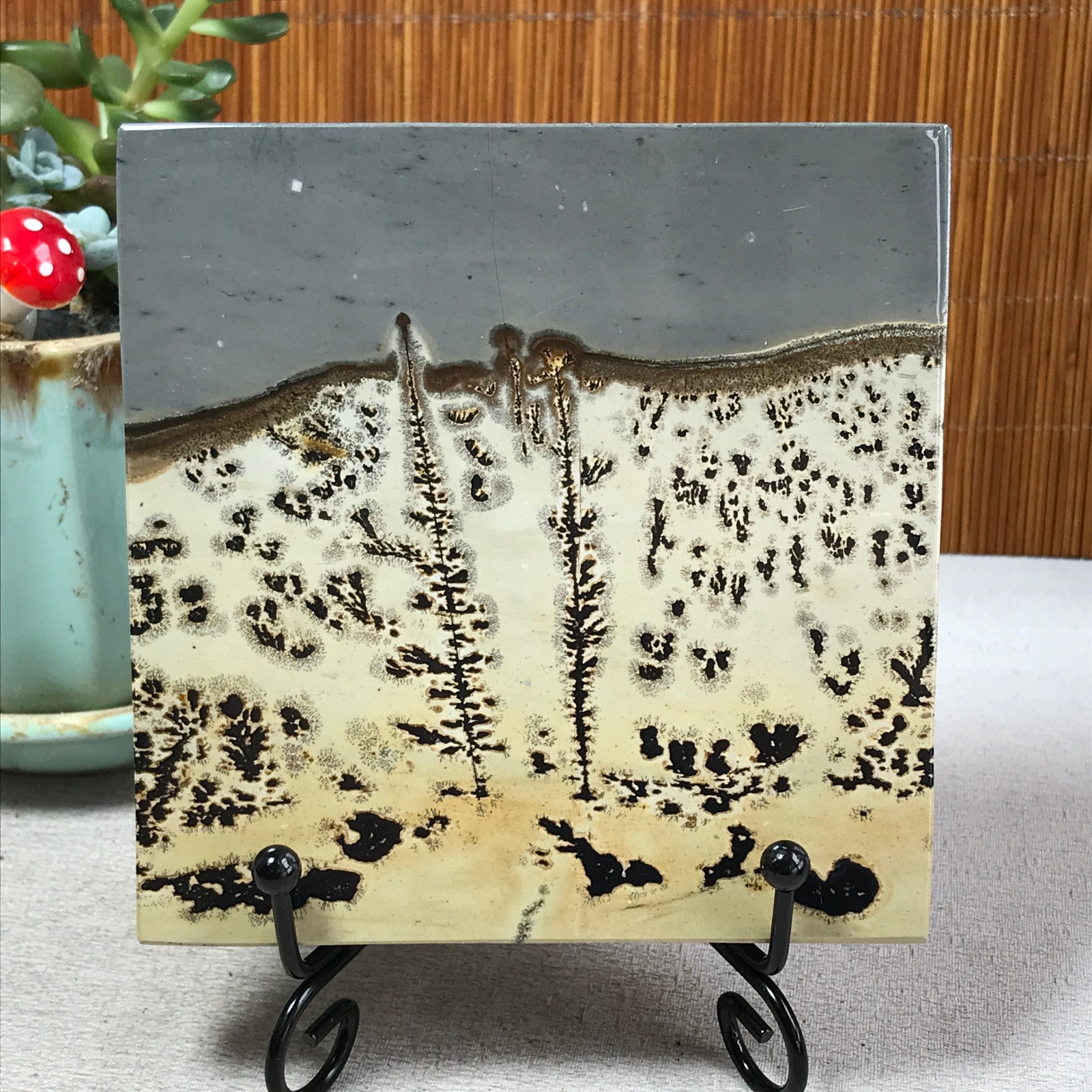 231g Natural Chinese painting stone crystal ornaments for home decoration A6865
