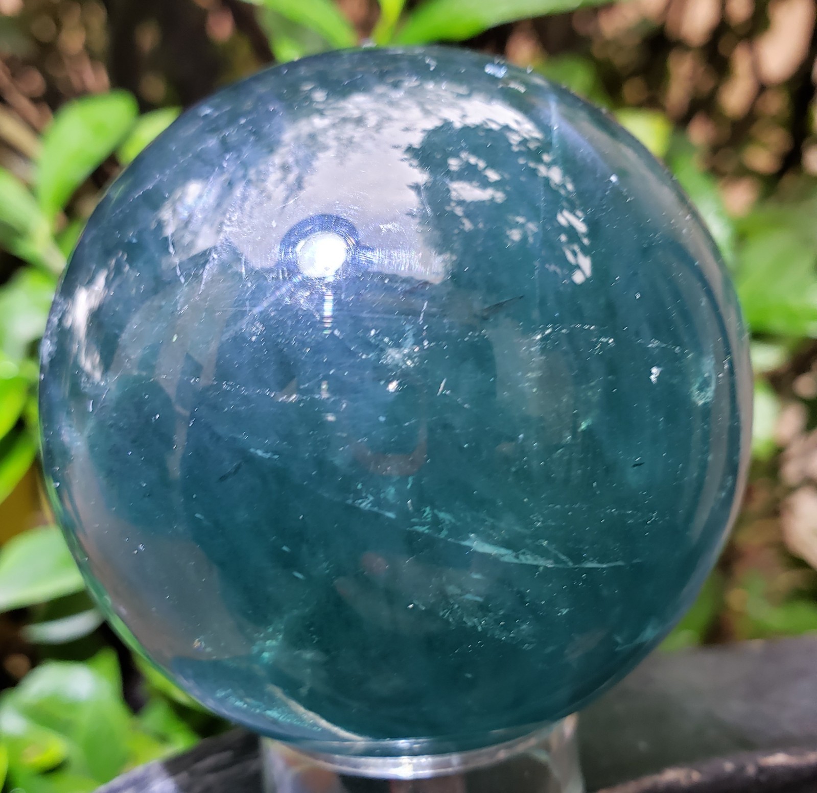 2.5″ Deep Blue Fluorite Quartz Crystal Sphere Ball Orb Rainbow UV, 457g or 1 lb