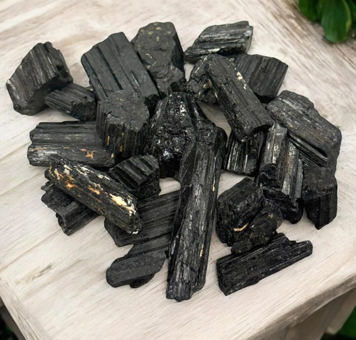 3PCS Raw Black Tourmaline Crystal Stone | Natural Healing Chakra Reiki Gemstone