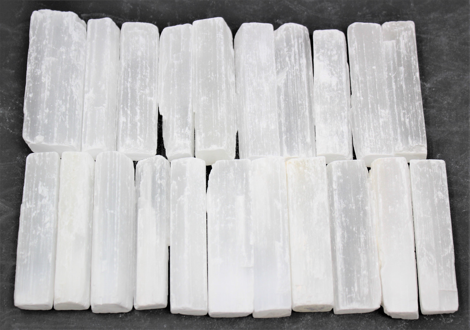 3 lb Bulk Wholesale Lot 2.5″ – 3″ Selenite Logs Crystal Stick Wand Blade