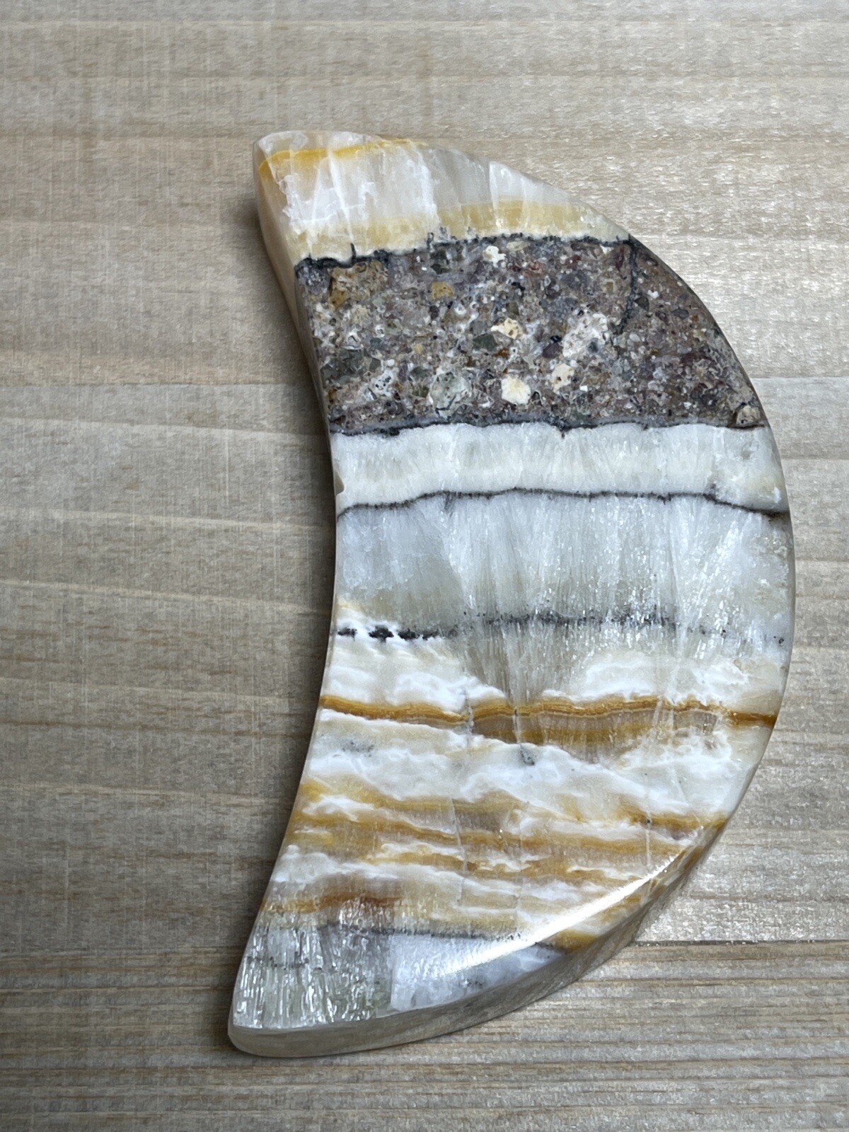 BANDED ONYX MOON – Mineral Calcite Carving Lunar Crystal Witch Stone Brown White