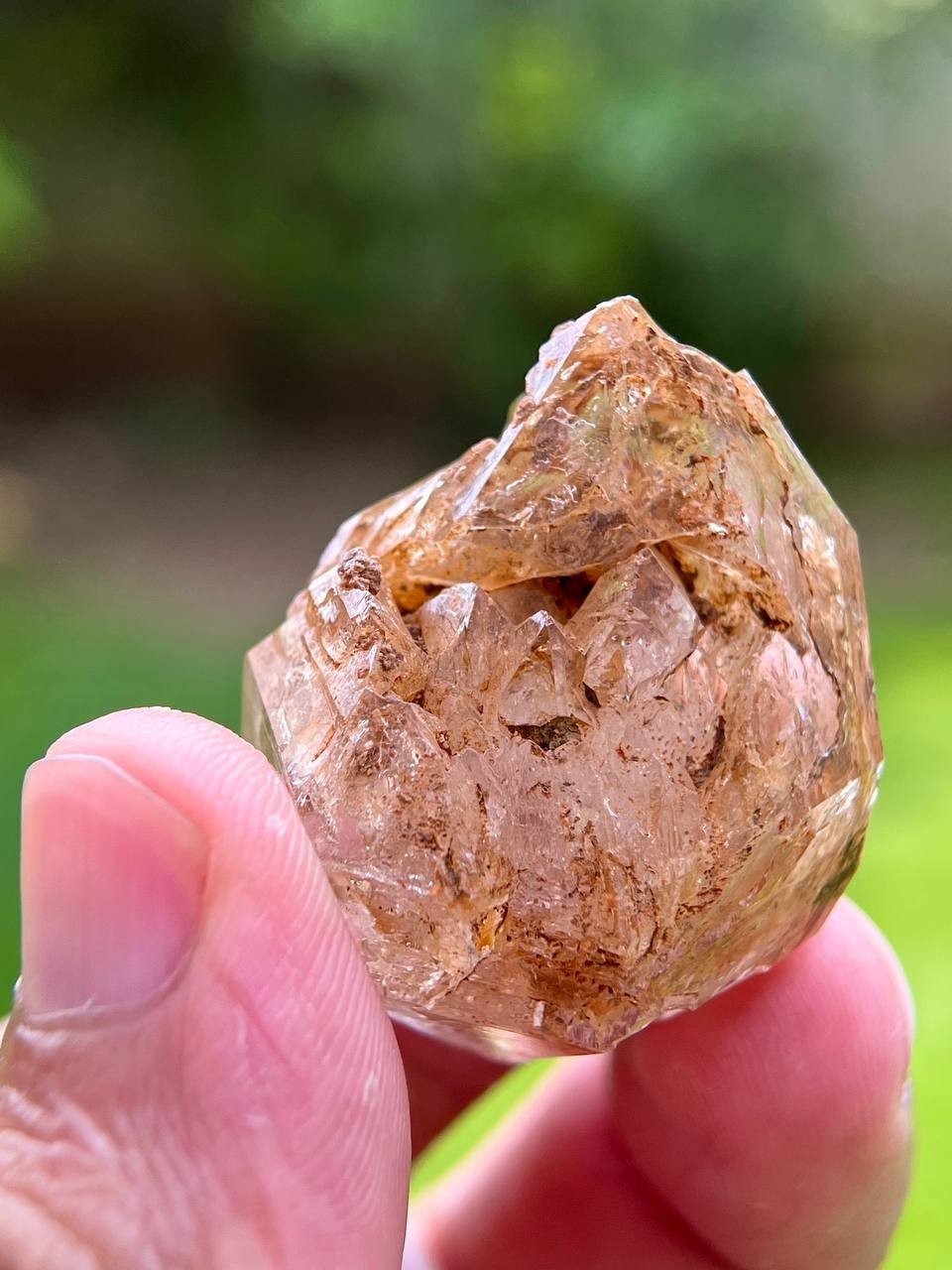25 Grams Superb Fully Natural Clay Included Window / Fenster Quartz Crystal