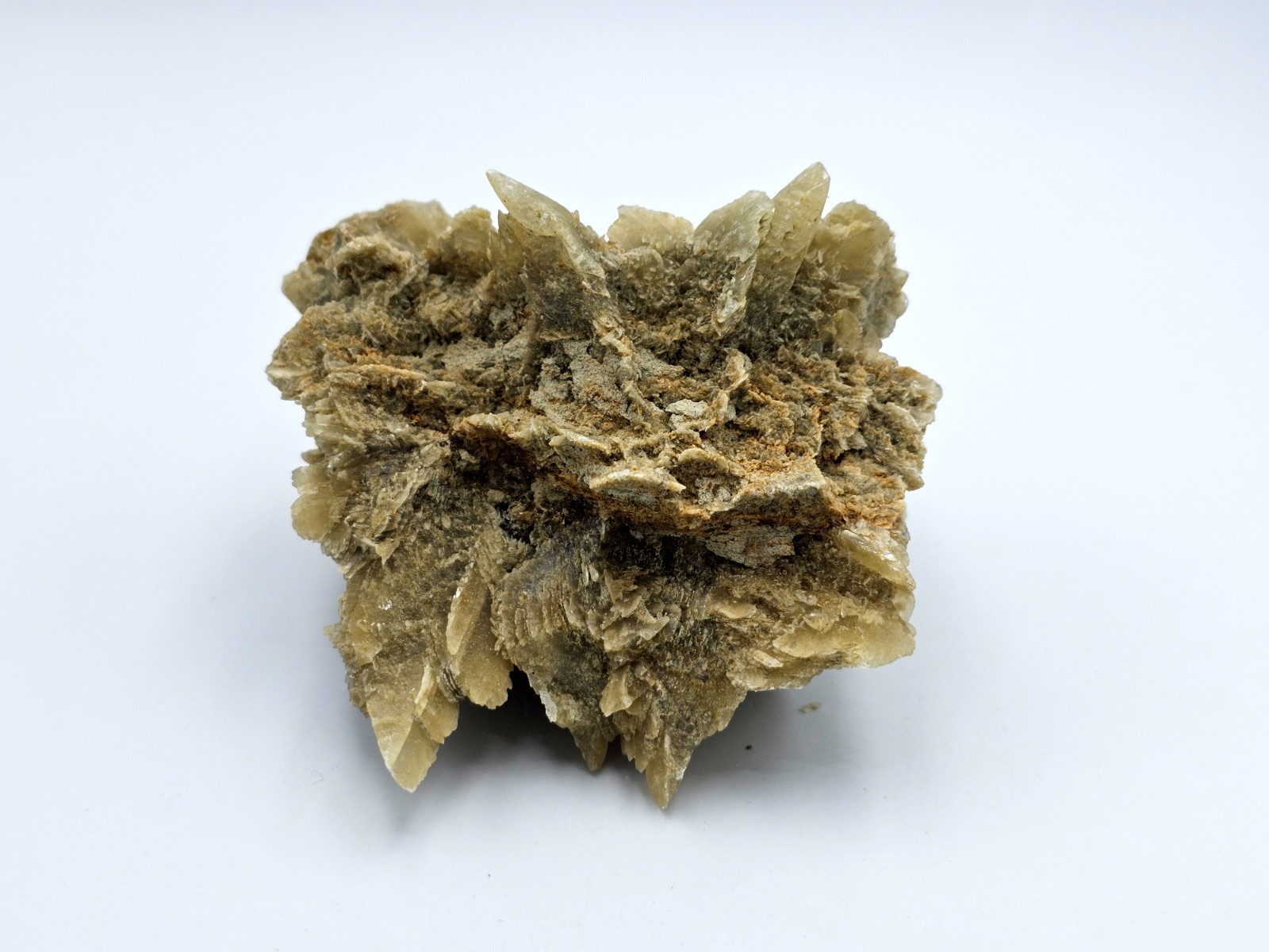 Gypsum crystal, Desert Rose 208 g – a unique Ukrainian sample with fluorescent