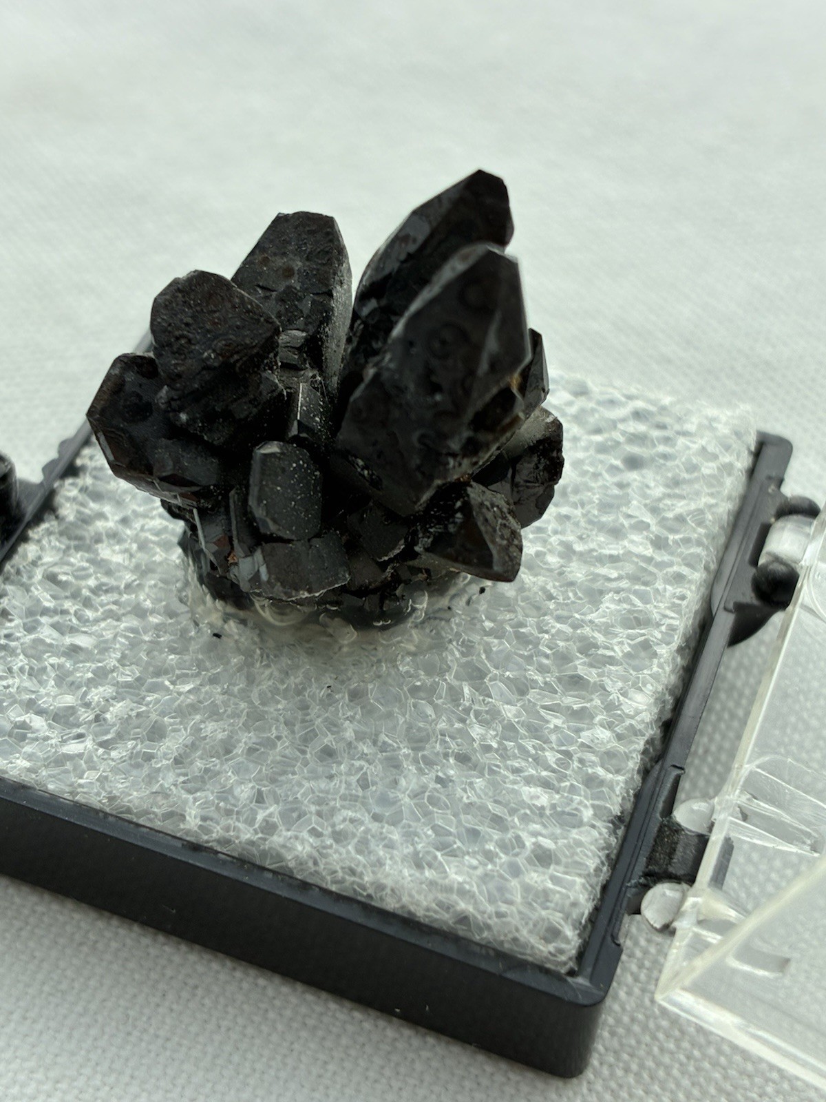 DESCLOIZITE Berg Aukus Mine, Namibia, S.W. Africa HYBLOCKROCKSTORE
