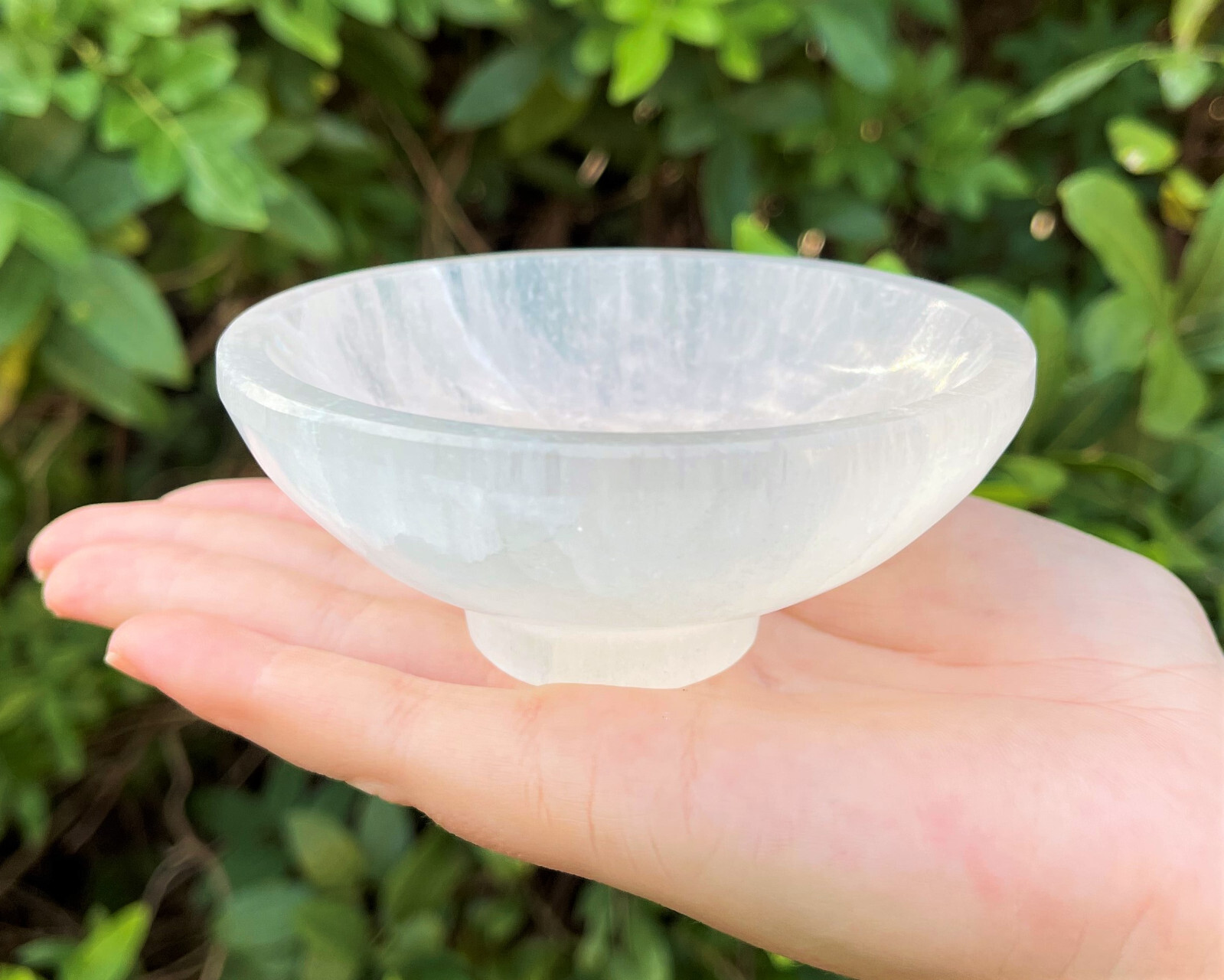 Selenite Crystal Bowls with Pedestal, Large 4″ Charging Bowl (Decor, Altar Bowl)