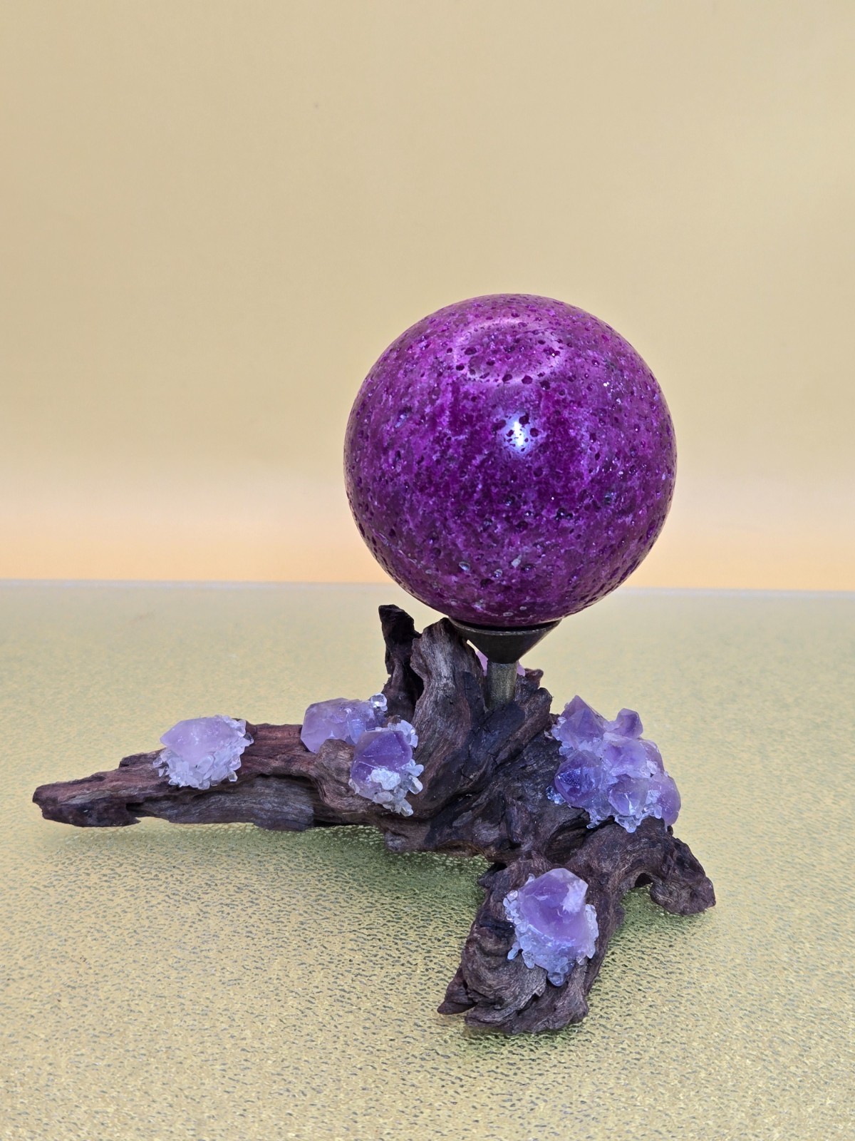 320G Pink UV Ruby Corundum Sphere Crystal Ball Reiki Healing With Wood Stand