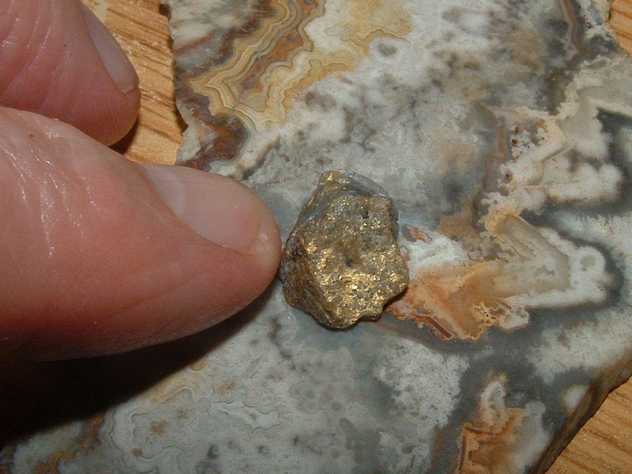 COLORADO GOLD QUARTZ SPECIMEN 1.34 GRAM U.S. LODE MINING