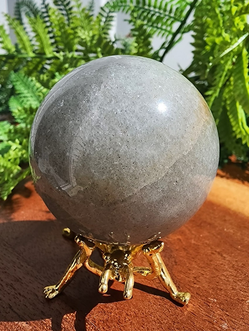 Sage Adventurine Sphere 48 mm 140 grams, 5oz 1-1/2″ in diameter