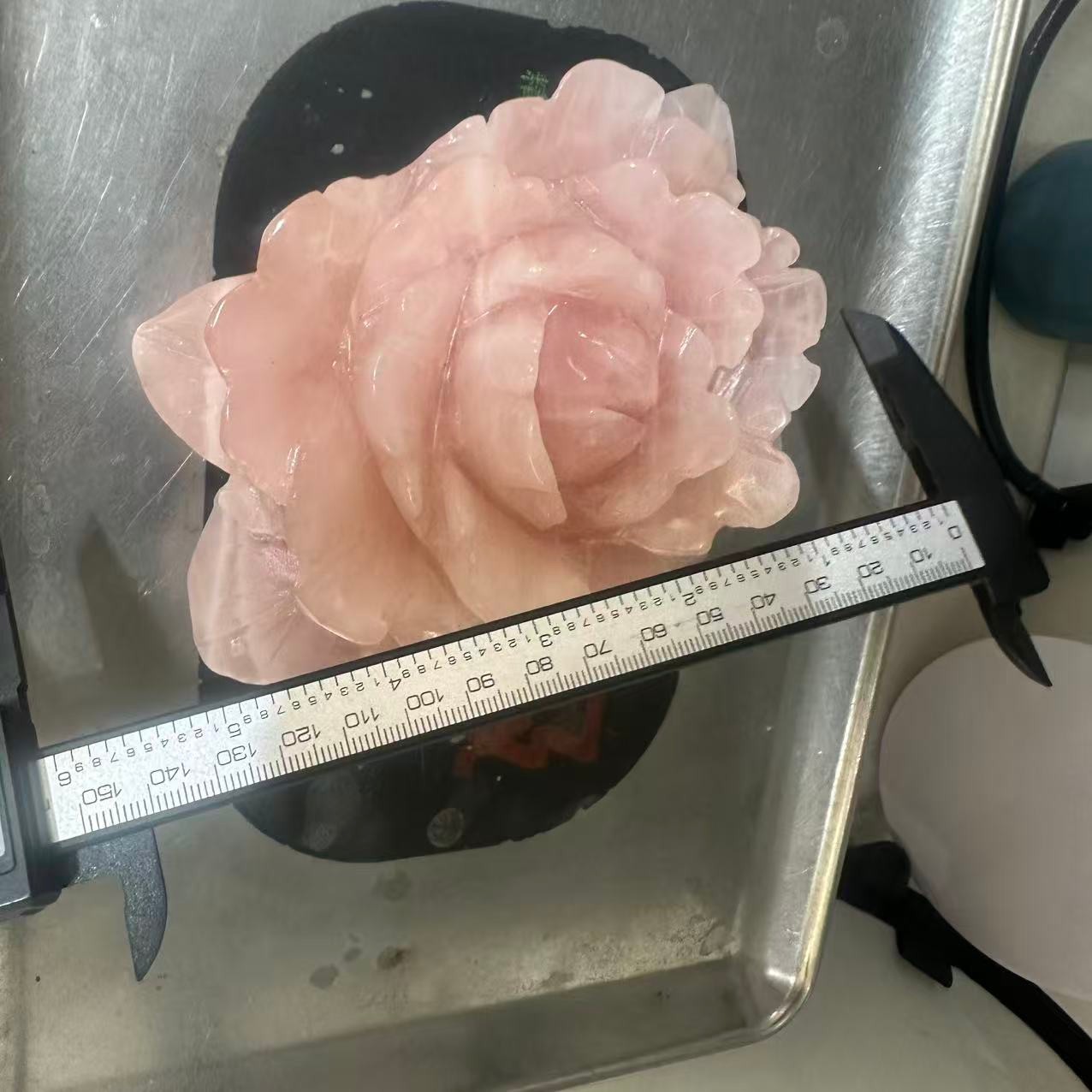 1pc Natural Pink Rose Quartz Carved Crystal Flower Skull Reiki Healing Decor