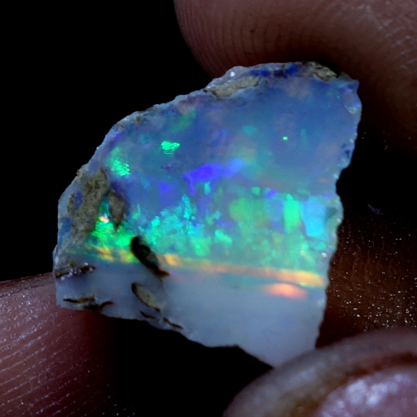 AA+ Ethiopian Dry Opal Rough Entreated Welo Opal Multi Fire Color Flash 06.30Cts