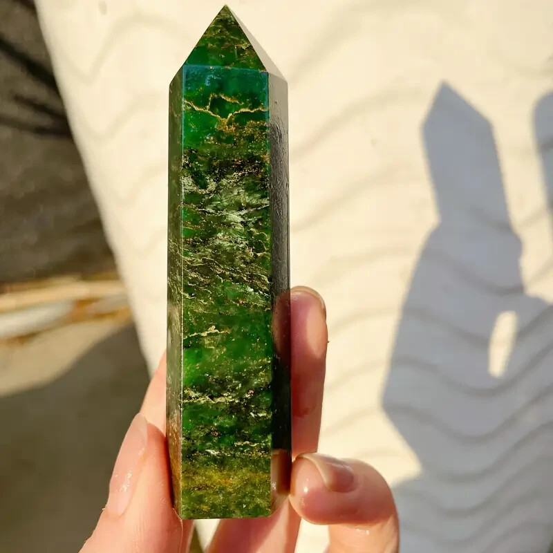 Natural Emerald Tower Point Meditation Obelisk Healing Crystal Mineral Specimen