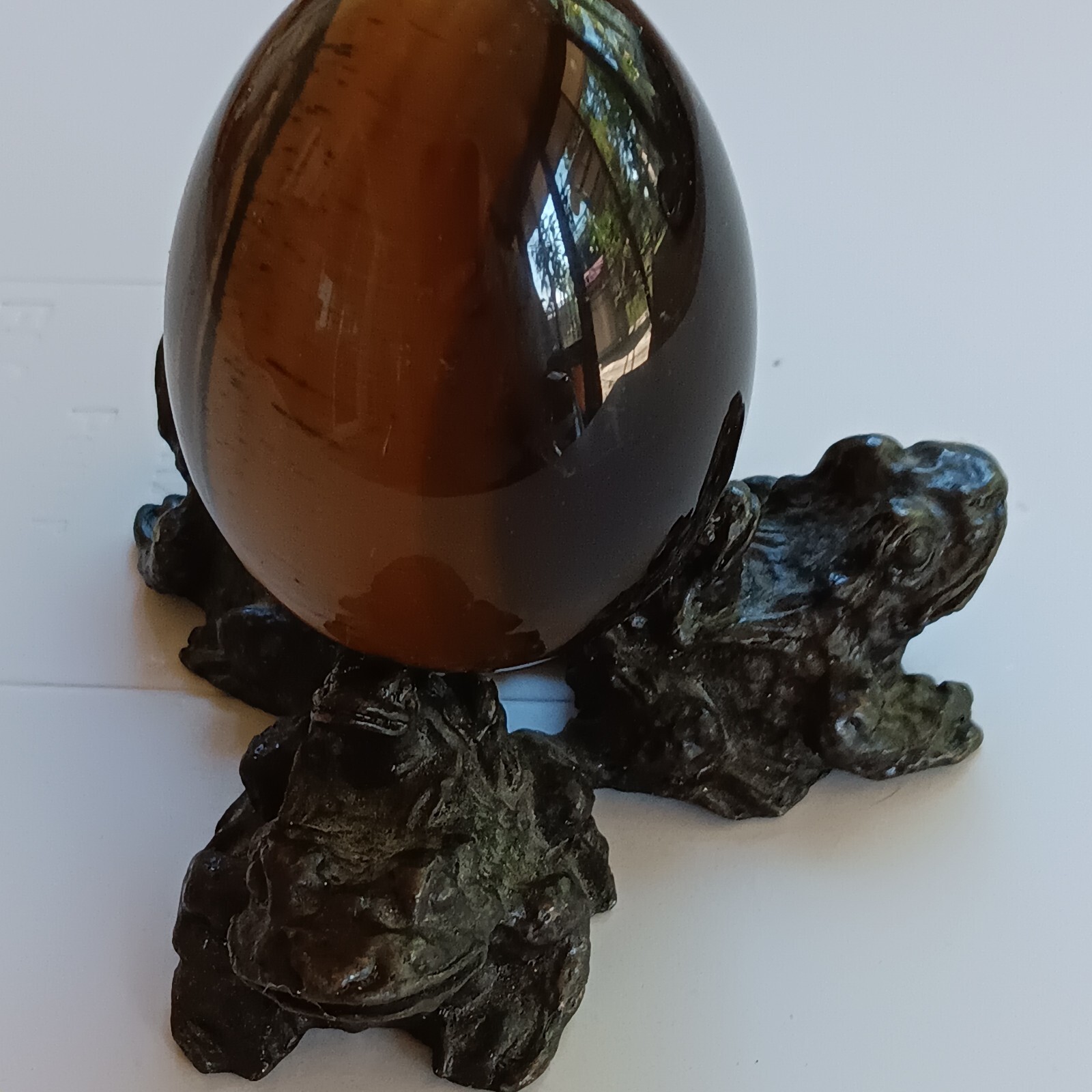 polished golden tiger eye Egg Gemstone Stand is Metal Mom & Baby Tripod Frogs 3″