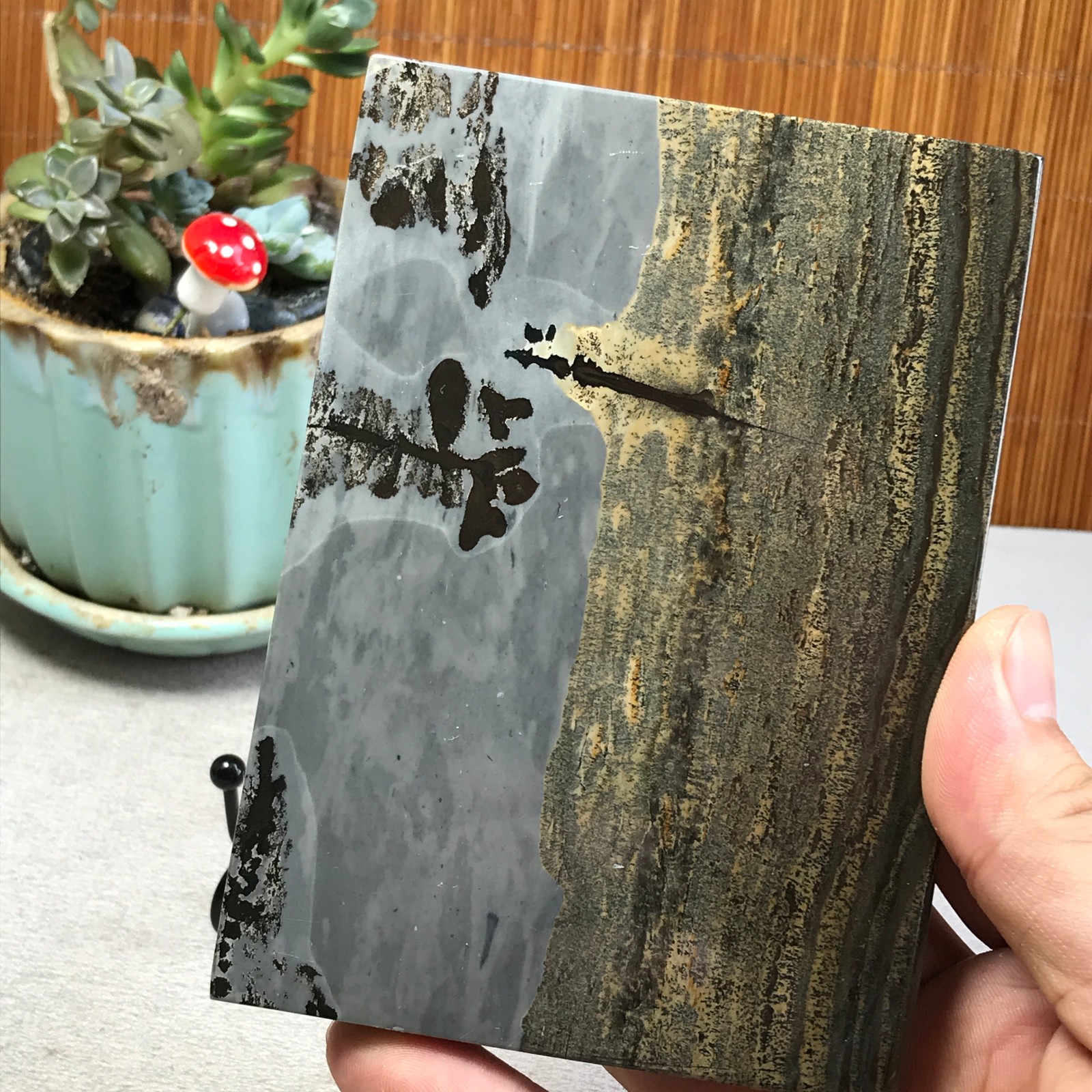 290g Natural Chinese painting stone crystal ornaments for home decoration A6423