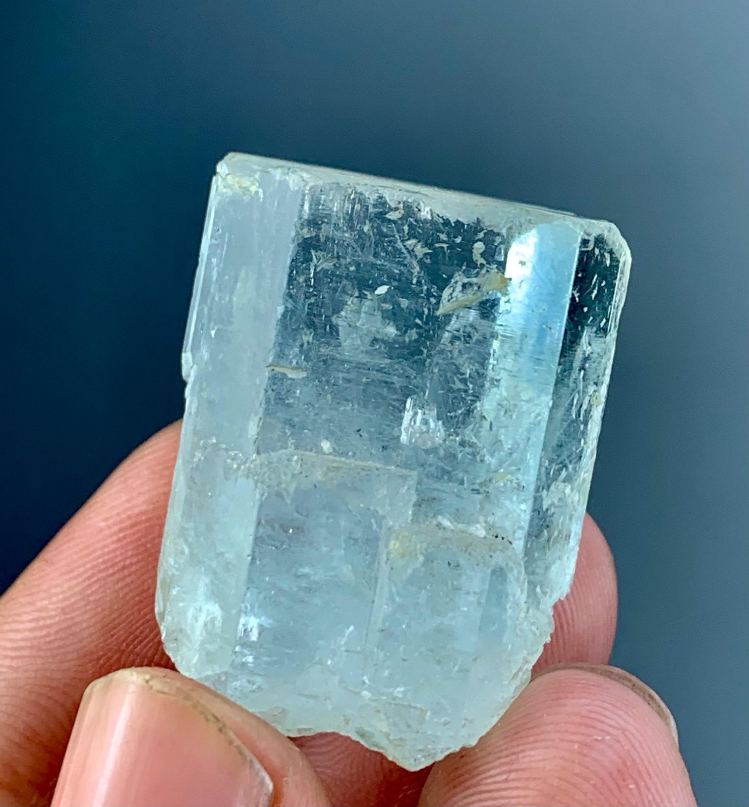 85 Carat Top Quality Aquamarine Crystal From Skardu Pakistan