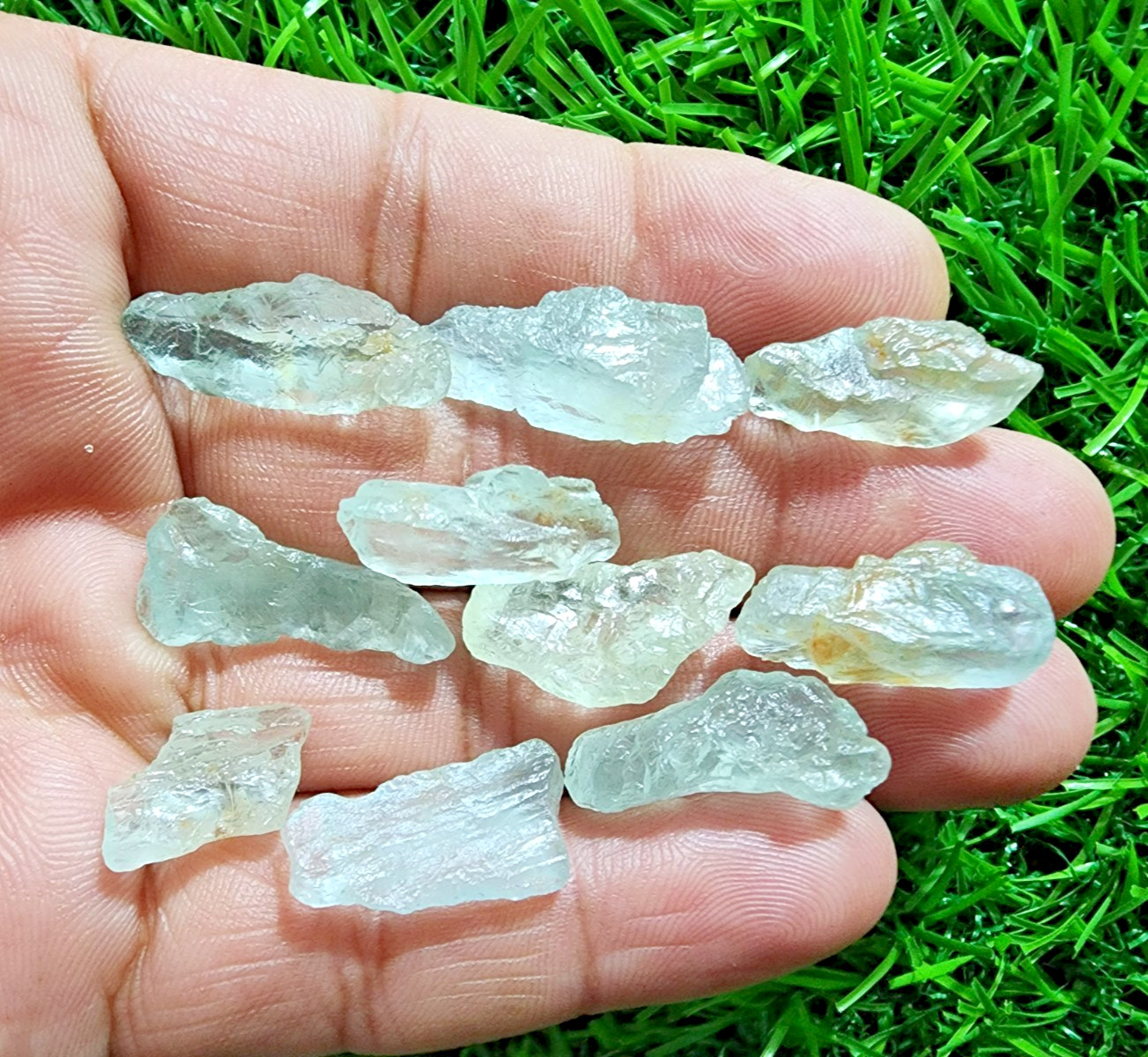 11 Pcs Raw Aquamarine Gemstone Rough Lot 13-22 mm Aquamarine Rough Stone Bulk