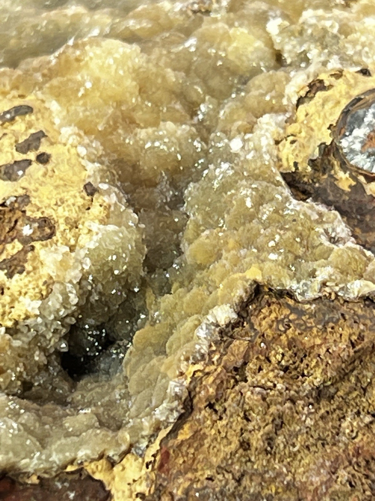 Smithsonite on Sphalerite from Ojuela Mine, Mapimi, Durango, Mex 1 Lb. 10.4 oz.