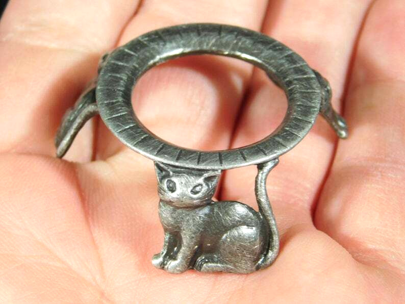 Sphere Display Stand Small Size CAT Design Silver Color