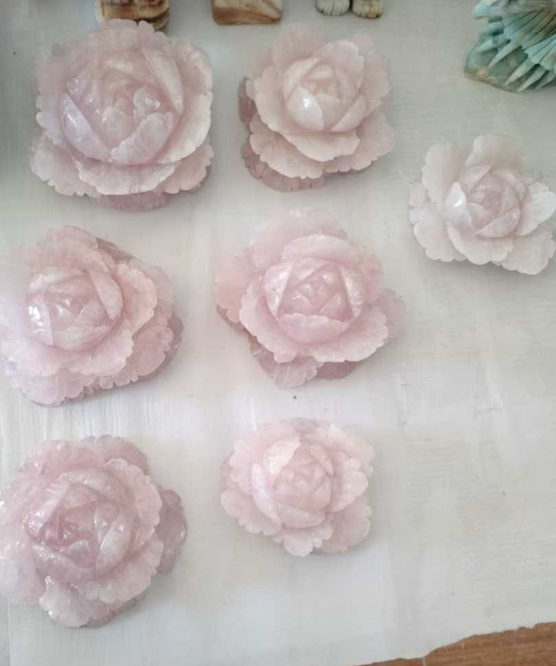1pc Natural Pink Rose Quartz Carved Crystal Flower Skull Reiki Healing Decor