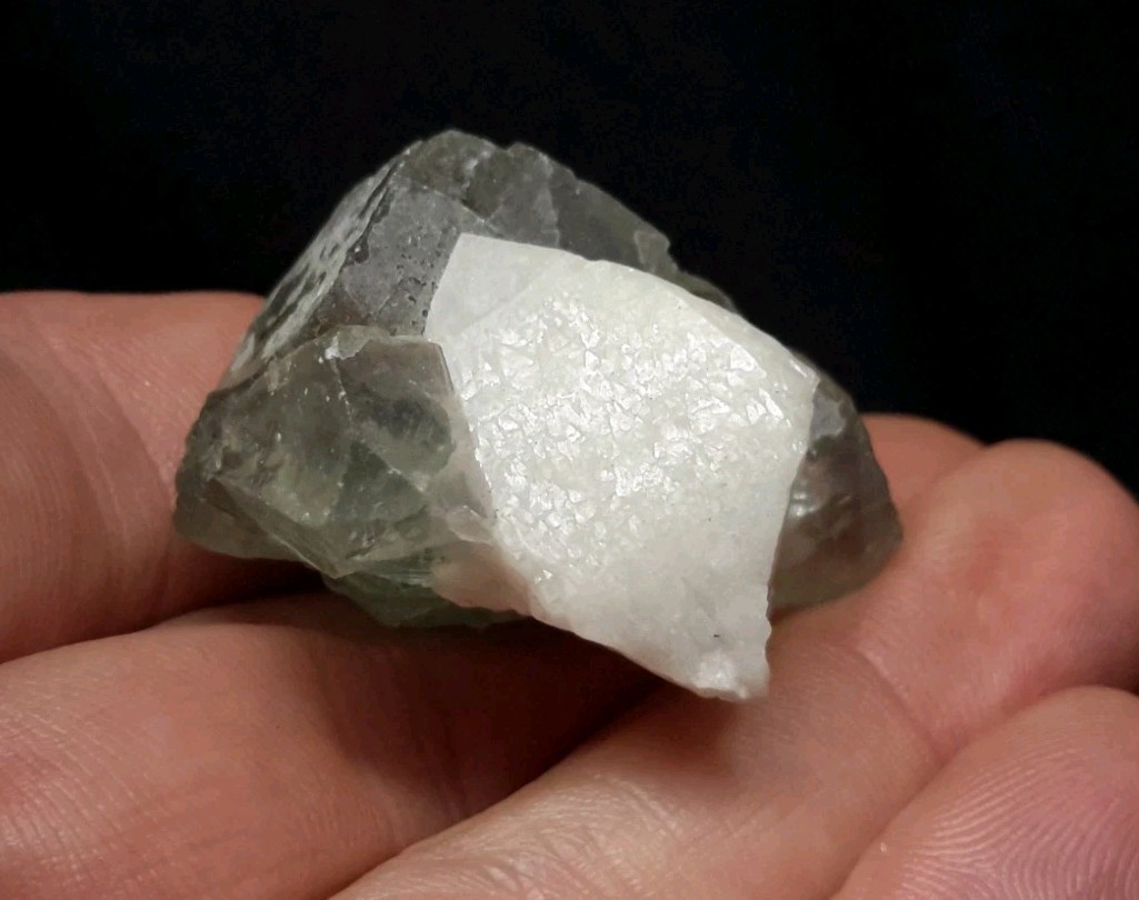 36mm FLUORITE with QUARTZ from the Hunan Province, China FLUORESCENT