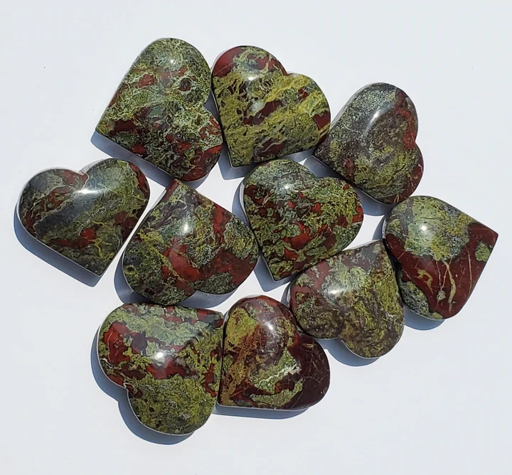 Natural Dragon Bloodstone Heart Handcarved Crystal Minerals Gemstone Specimens