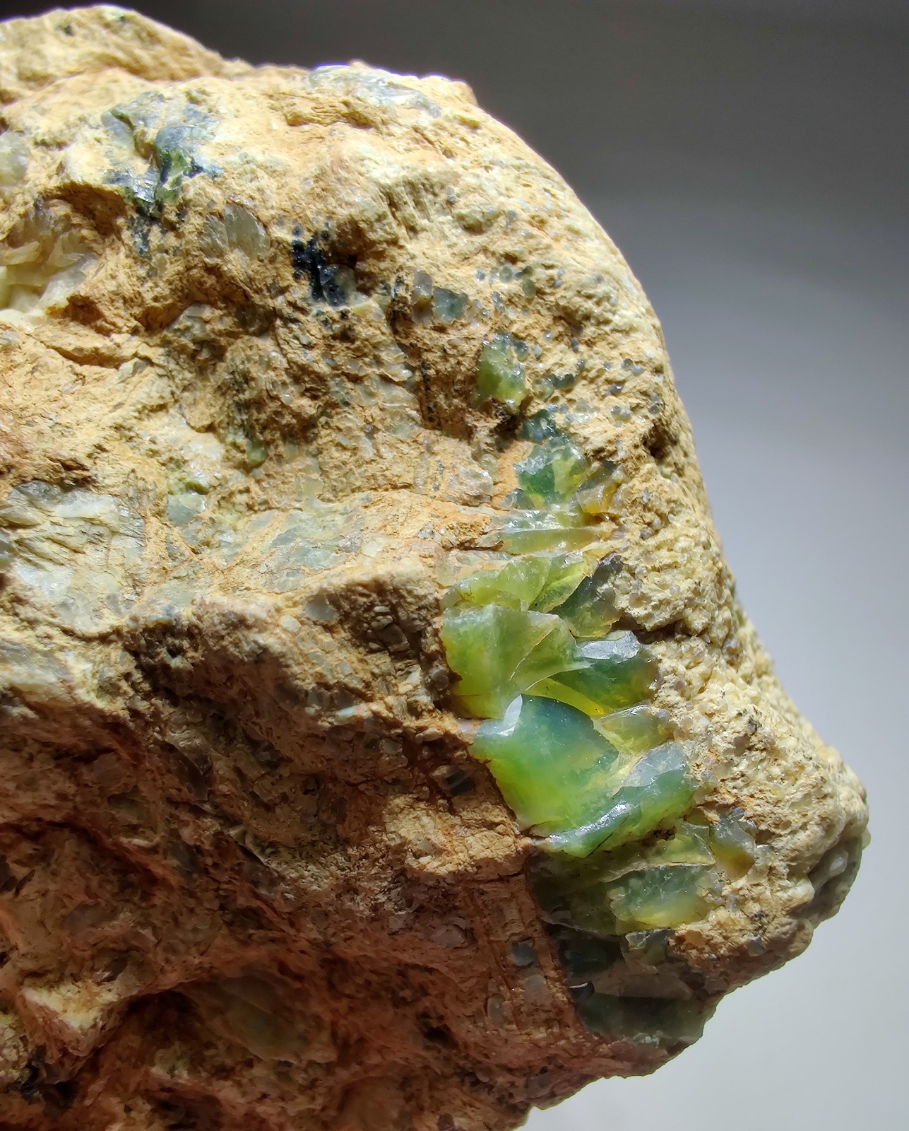 Opal on Sepentine with Magnetite, UV. San Benito, California. 213 grams.