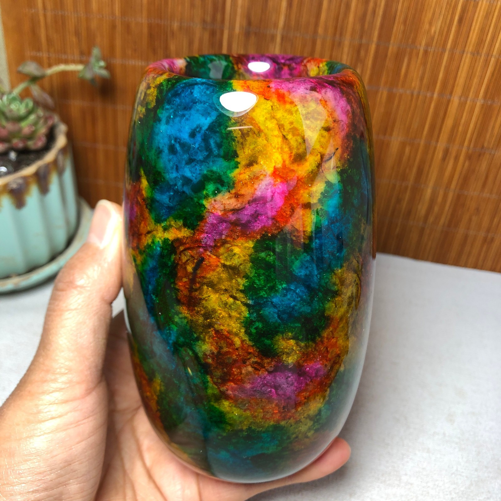 Natural “Seven Colors Jade” vase specimen -Taiwan China 1110g 130-79-79mm A4900