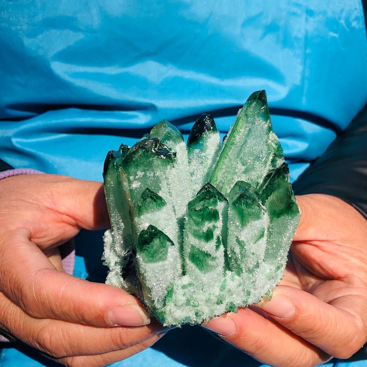 3 piece Lab-Grown Green Crystal Clusters Healing Energy Home Decor 2.53LB