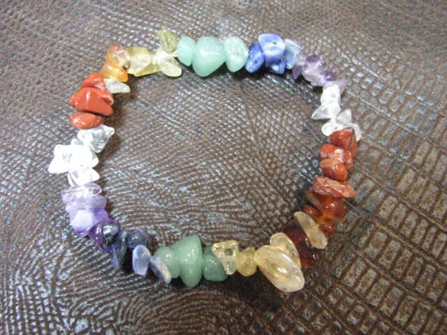 *Select Quantity *NATURAL 7 COLOR CHAKRA GEM CHIP STRETCH BRACELET FREE SHIP!!!