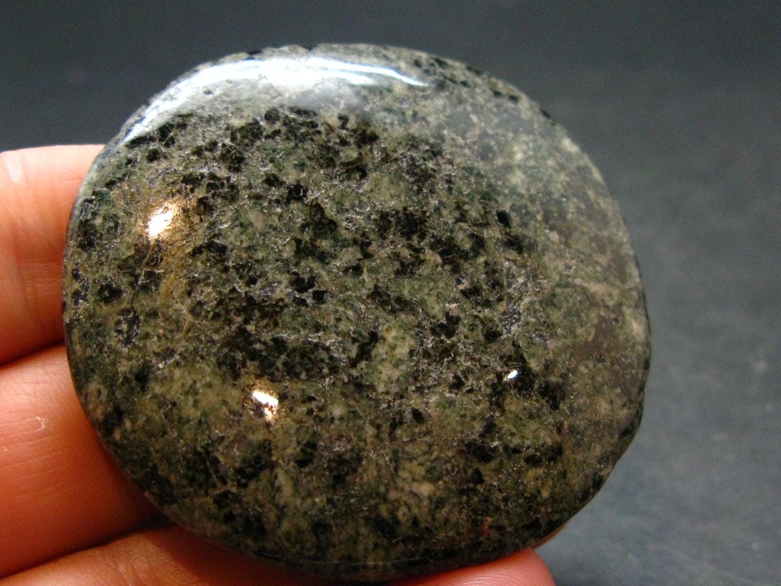 Stonehenge Preseli Bluestone Tumbled Crystal From Wales UK – 2.0″ – 41.55 Grams