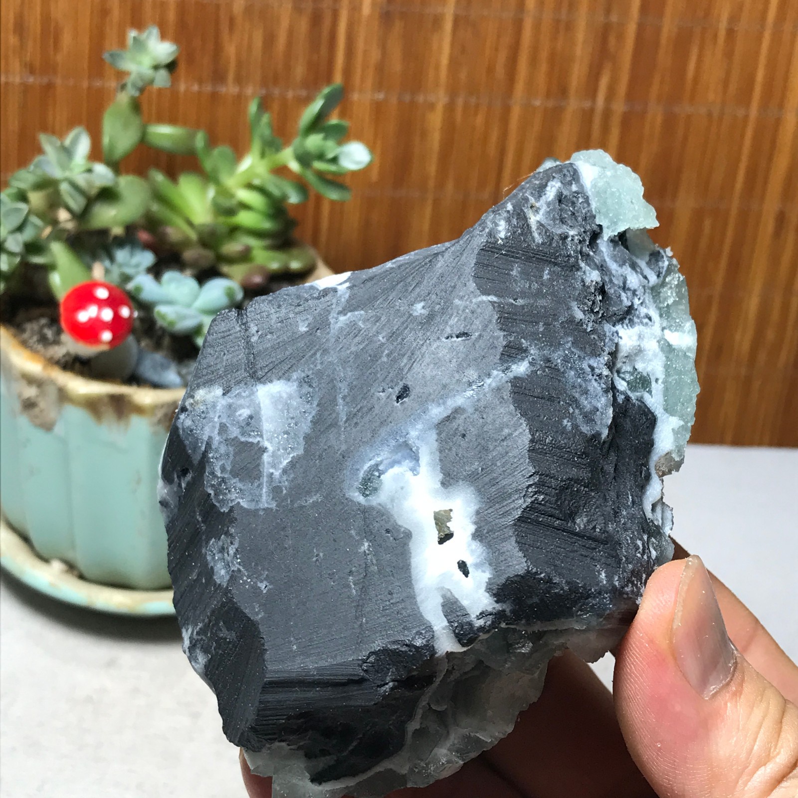 100-70-40mm Rare Natural Green Calcite fluorite Mineral Specimen 295g A6091