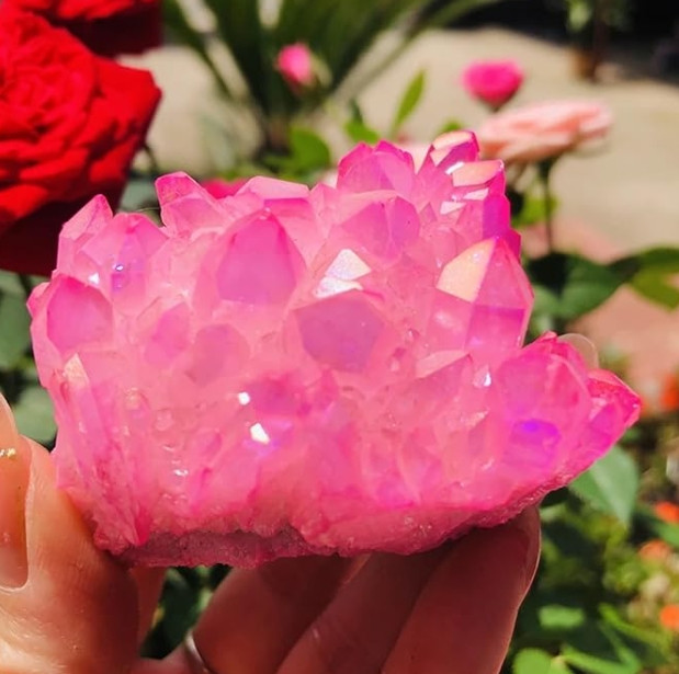 2025New Find Pink Aura Cluster Quartz Crystal Cluster Home Decor Vintage Gift