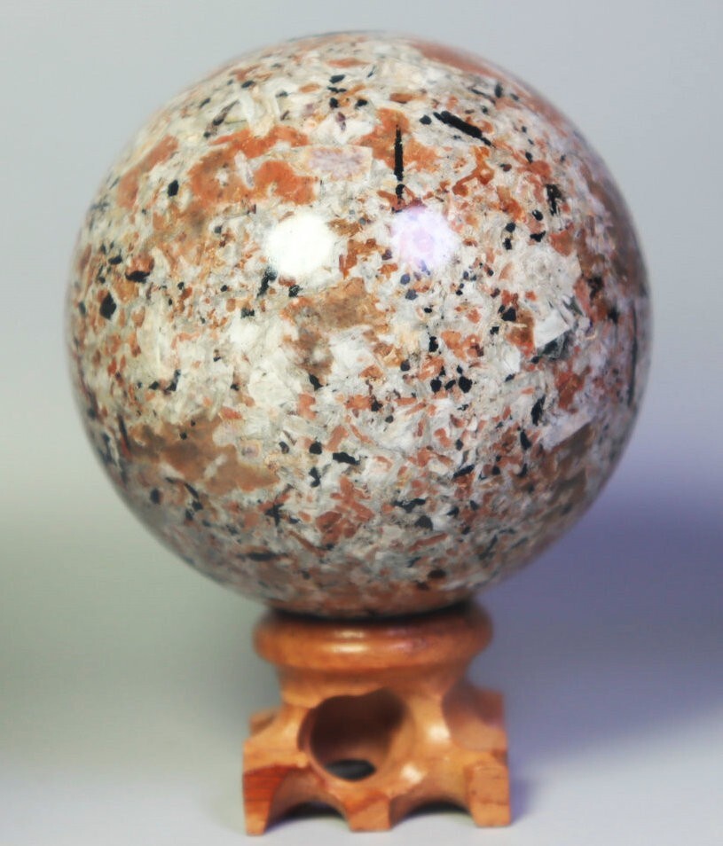 67mm Natural Maple leaf Red Granite Quartz Crystal Sphere Ball Healing / Stand