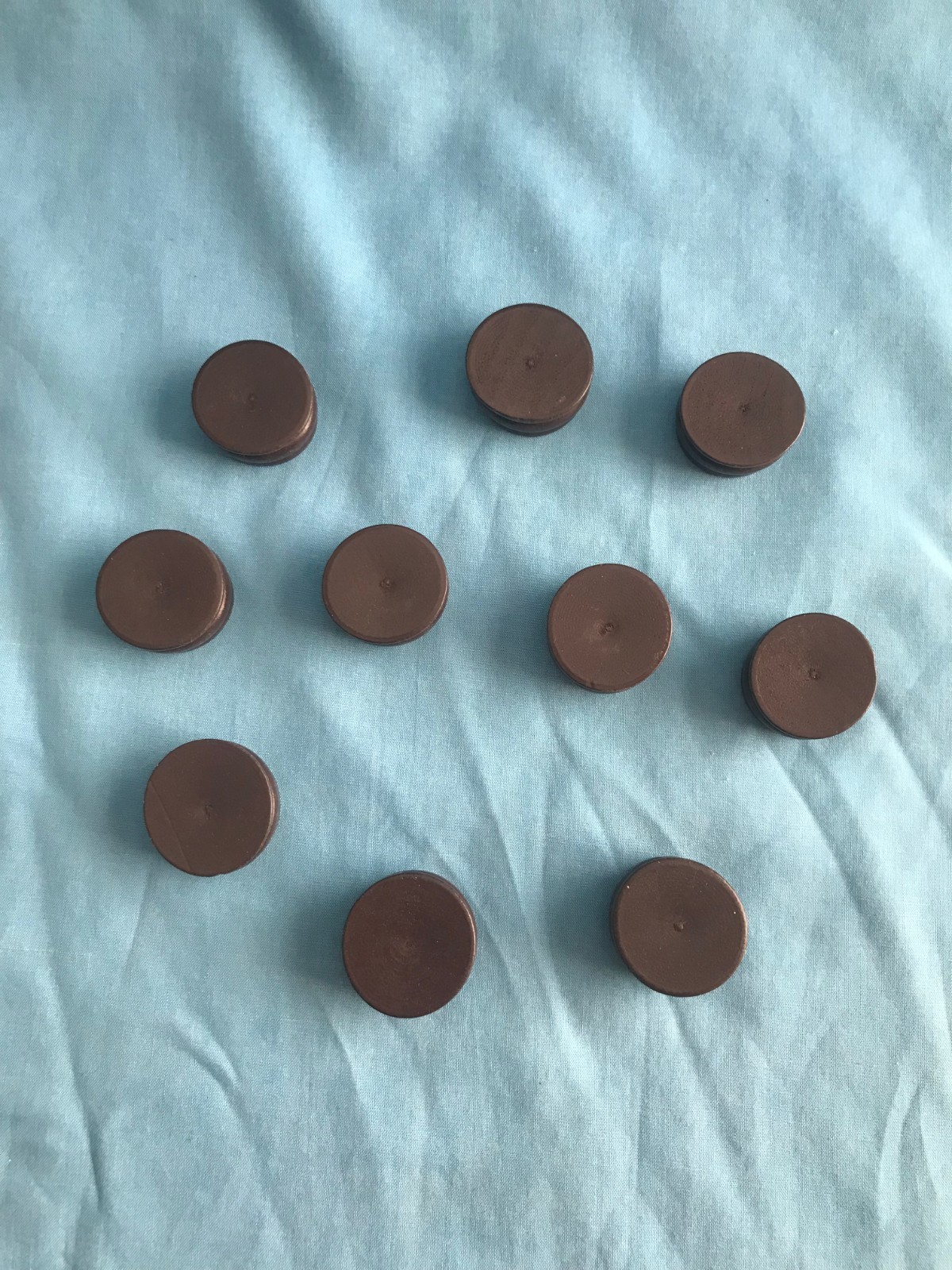 10 New Wood 1” Diameter Round Egg, Sphere & Stone Wooden Display Stands