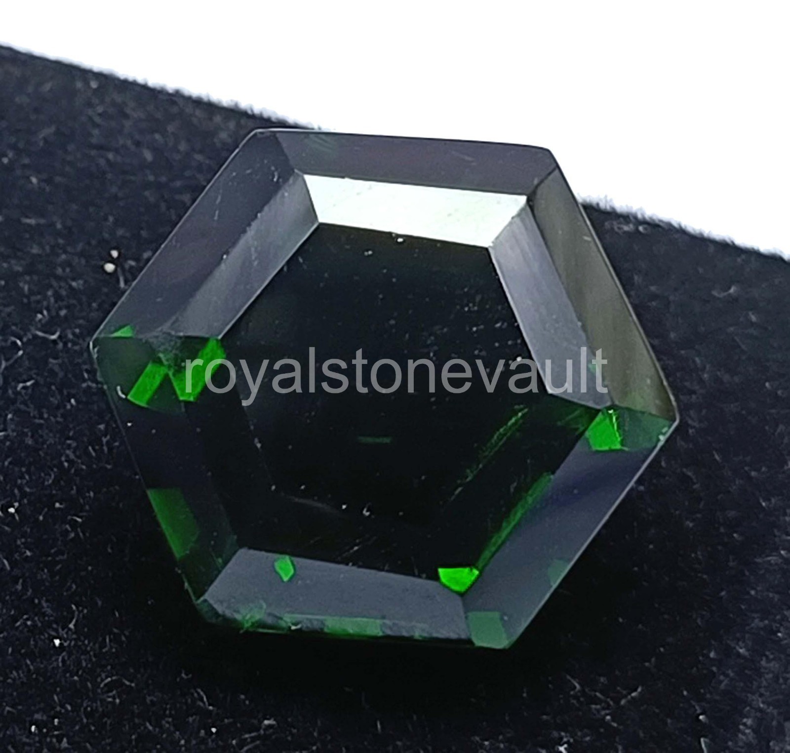 “Natural 16.50 Ct Green Emerald Hexagon Shape Loose Gemstone IGL Certified 5AOR”
