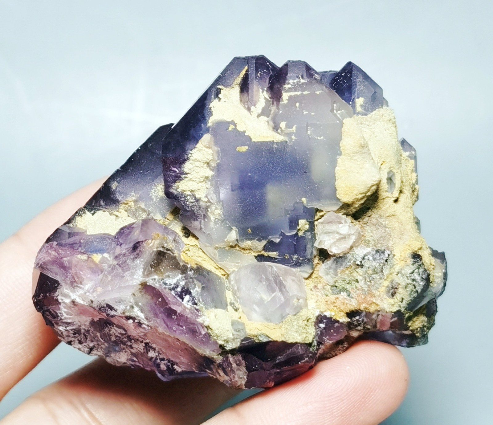 Natural Transparent Purple Window Fluorite Mineral Specimen China