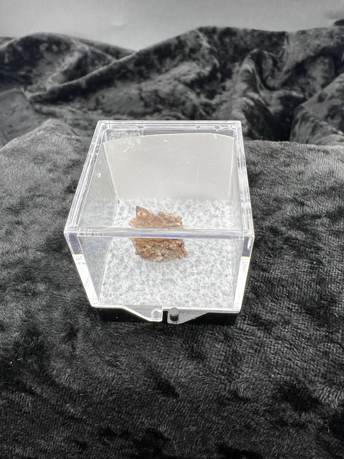 Brown Topaz from Tepetate Mine, San Luis Potosí, Mexico in Perky Box Display