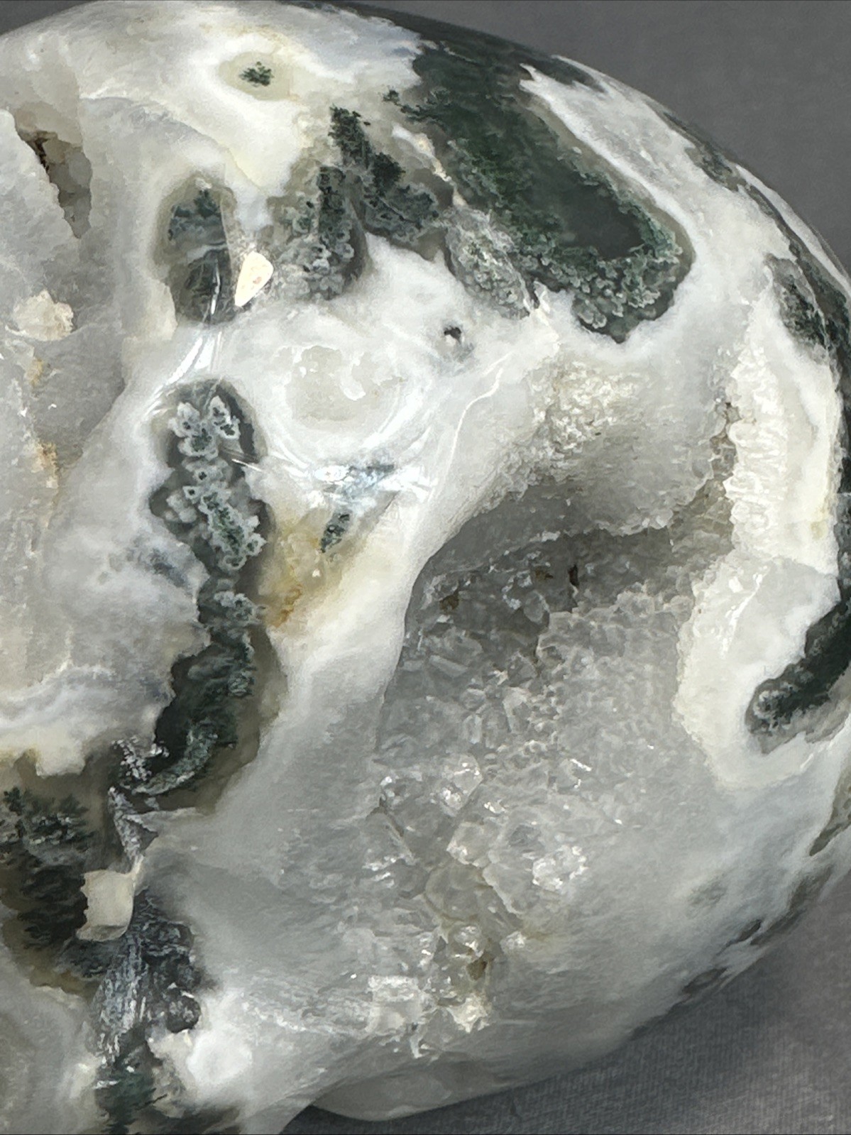 Green Moss Agate Geode Crystal Skull 4.5” Carving With Natural Druzy Pocket 1.15