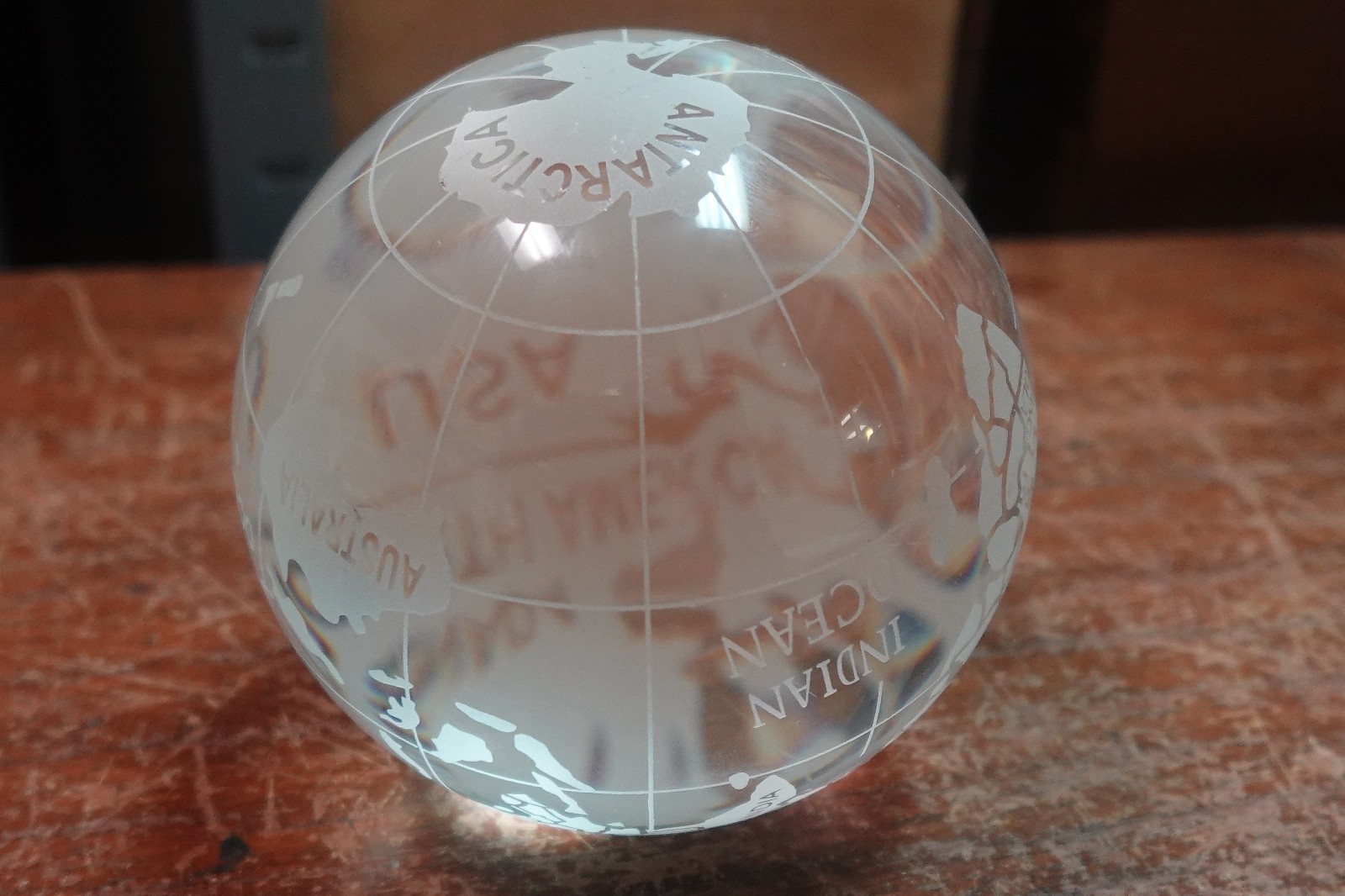 4″ tall World Globe Earth Sphere Etched Frosted Glass Ball Paperweight NO STAND