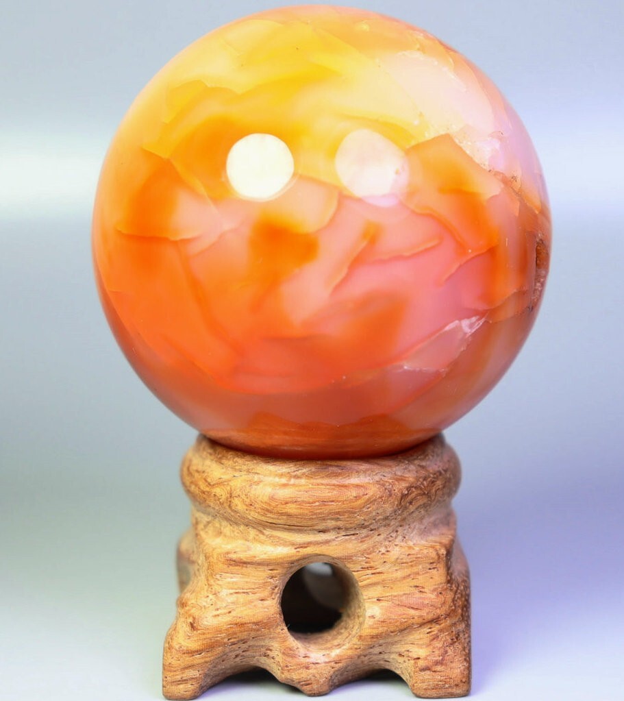 139g Natural Polished Red Orange Carnelian Agate Crystal Sphere Ball + Stand