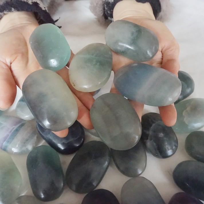 5Kg 11LB 40Pcs Natural Blue Fluorite Quartz Crystal Palm Tumbled Stone Healing