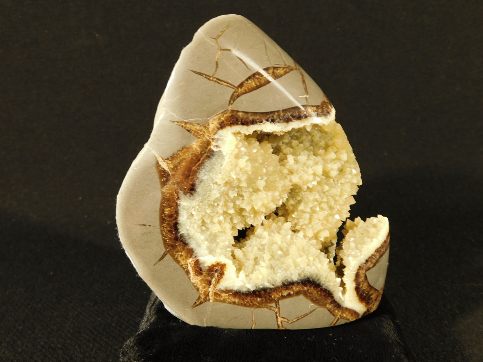 Big Polished AAA Crystal Filled Hollow Septarian GEODE Free Form Utah 1044gr