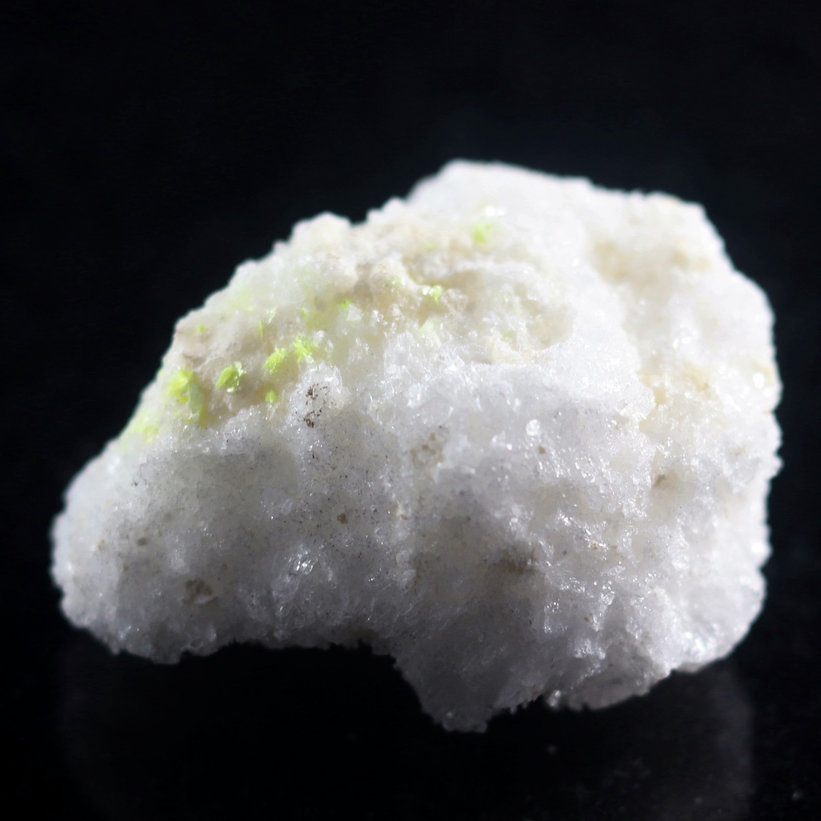 Fluorescent Mineral Specimen: Gypsum Selenite with Novacekite, Mexico (SEL626)
