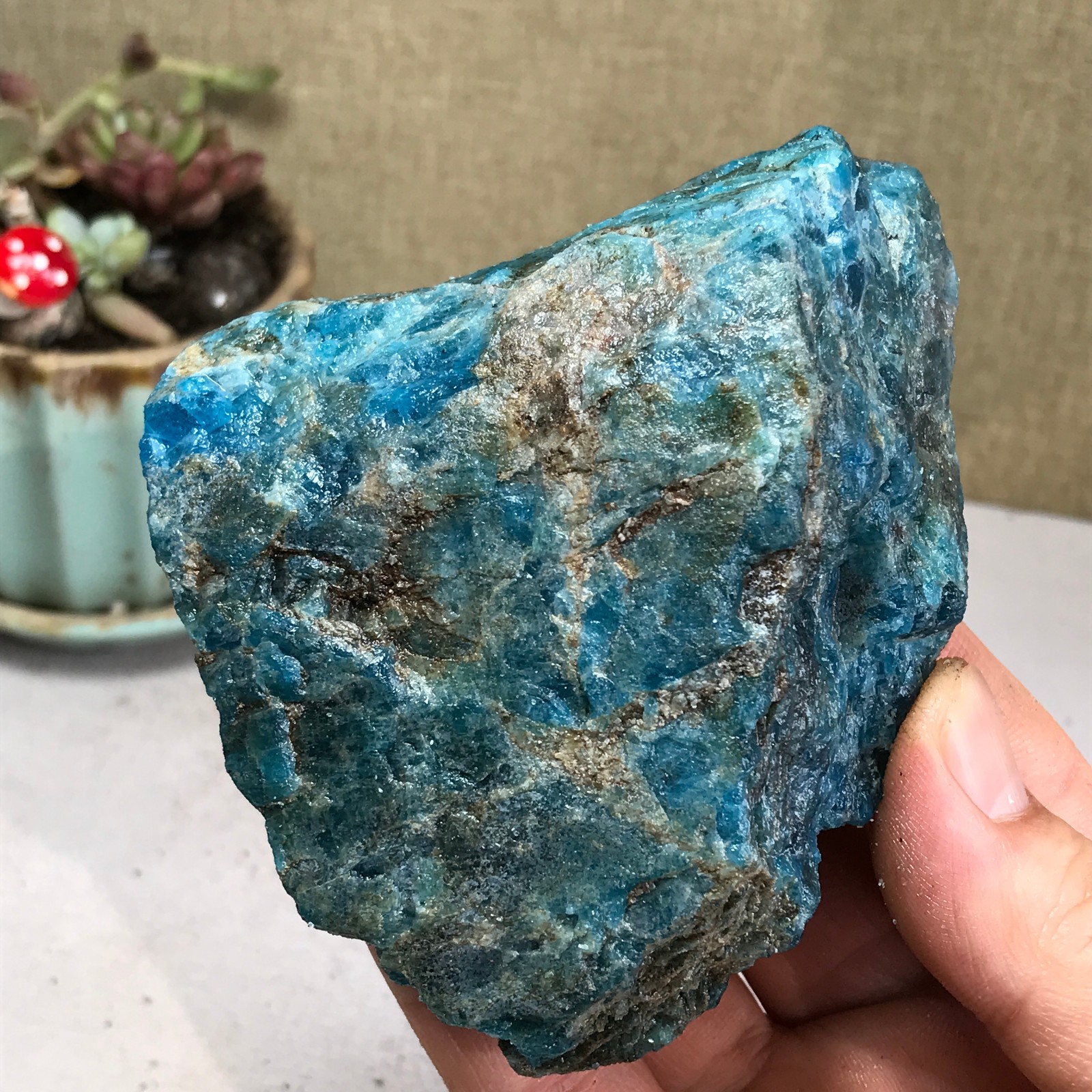 82-77-40mm Top Natural apatite Crystal uncut gemstone Mineral Specimen A4191